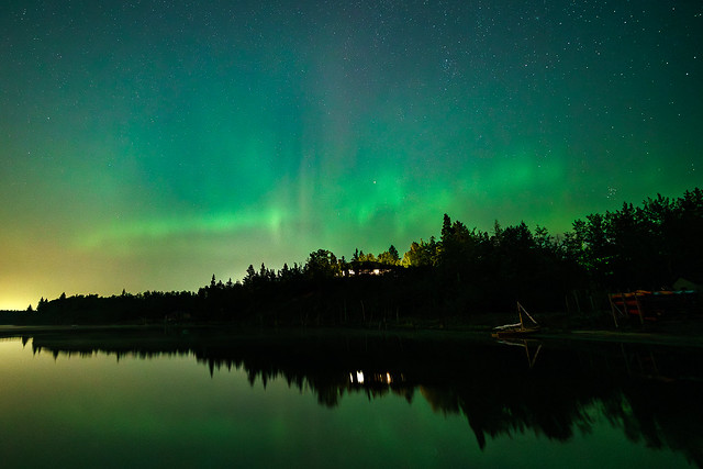 Aurora Borealis, Astotin Lake, Elk Island National Park, Alberta (2023-08-27, 12:19:59am)