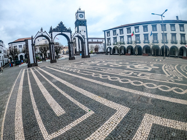 Ponta Delgado, Town Gate