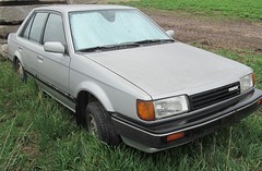 Mazda 323 LX - 1987