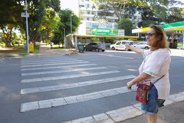 01/05/2024 - Maio Amarelo: Faixas de pedestre são símbolos de segurança no DF