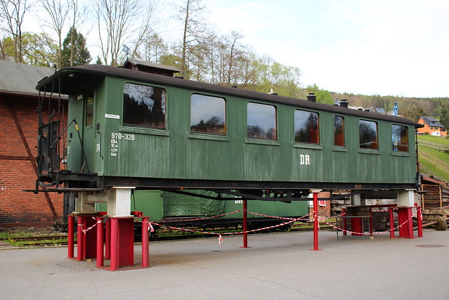 Sächsisches Schmalspurbahn-Museum Rittersgrün e.V.: Personenwagen KB4 970-328 in Oberrittersgrün