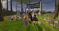Harvest Home - The Queenu00b4s Party