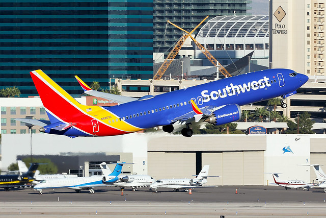 Southwest Airlines | Boeing 737-8 | N8803L | Las Vegas Harry Reid