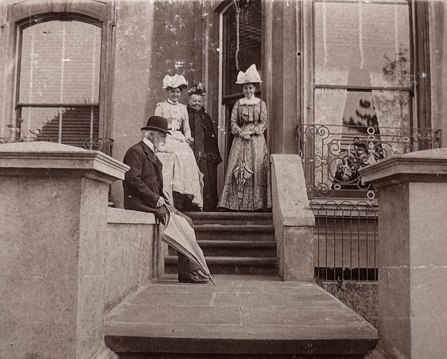 Clifton Gardens, 1901
