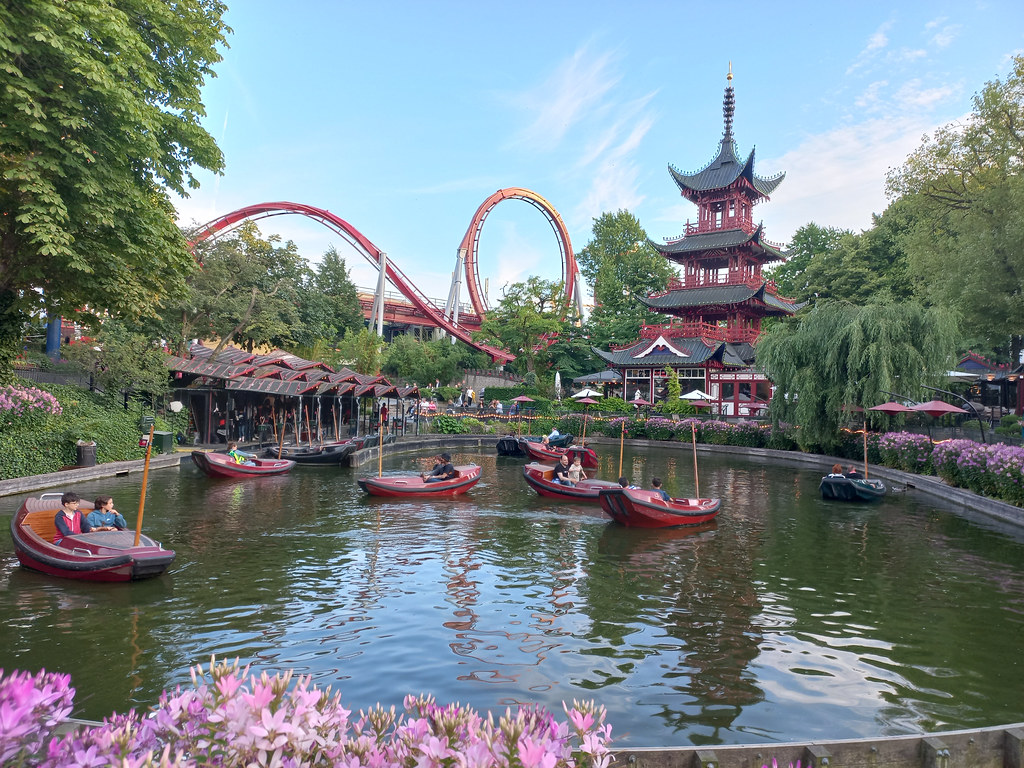 Le parc de Tivoli à Copenhague, Danemark.