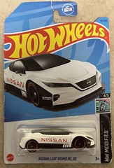 Hot Wheels - Modified - Nissan Leaf Nismo RC_02