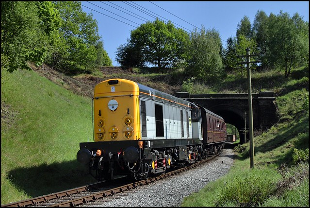 Mytholmes Tunnel, KWVR 20031 (15.40 Oxenhope - Keighley) May 27th 2012.