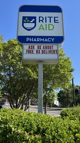 Rite Aid sign | Rite Aid #3706 (8,052 square feet) 1801 Hull… | Flickr