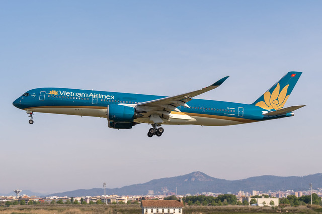 VN-A886 | VIETNAM AIRLINES | AIRBUS A350-900 | Barcelona