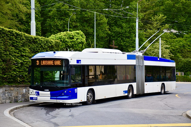 Trolleybus Hess BGT-N2C n°831 en service sur la ligne 3. © Marc Germann
