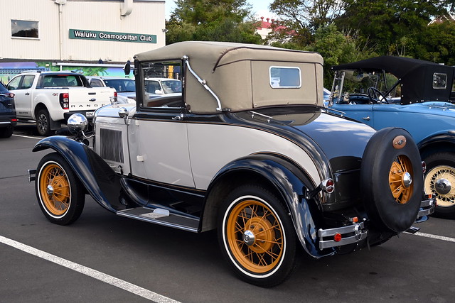 1930 Ford Model A Cabriolet,