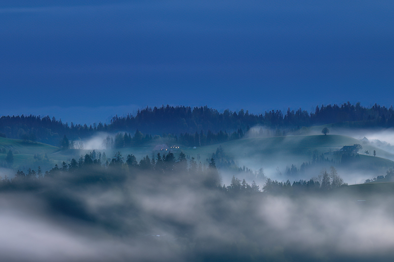 Fog in the hills - Moosegg