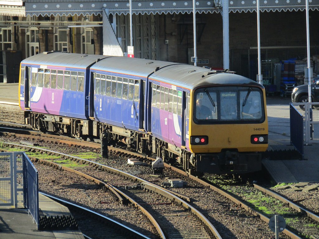 144019 SHEFFIELD 27/10/2017 | 144019 pictured arriving at Sh… | Flickr