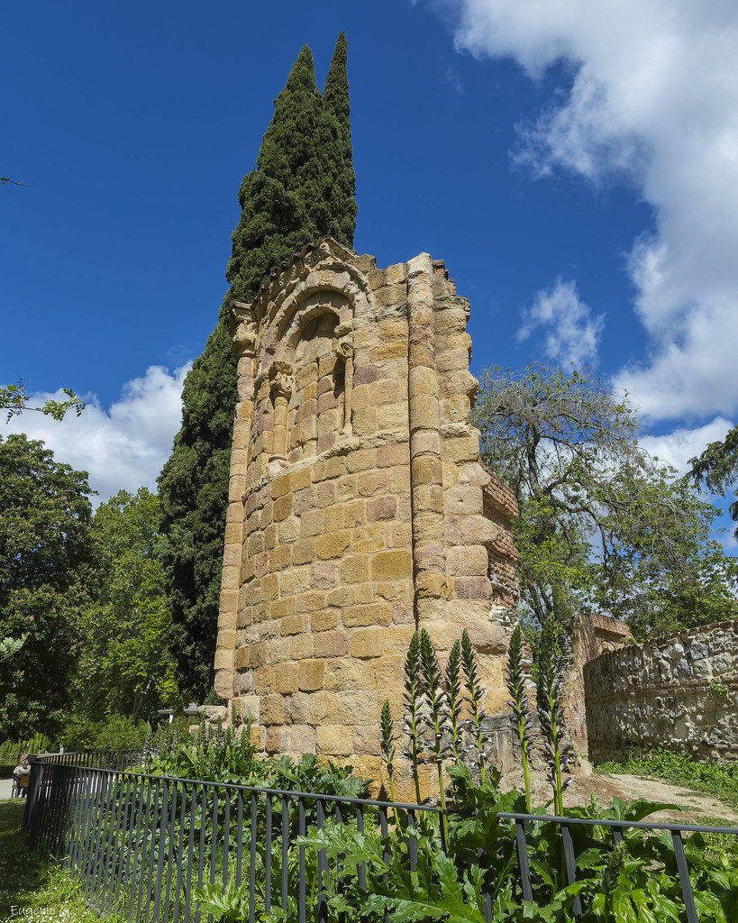 Ruinas de San Isidoro, Parque del Retiro (MADRID)