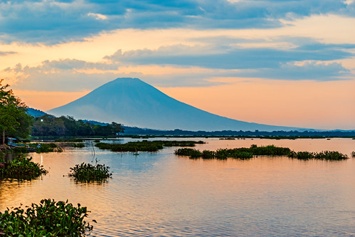 Francisco Valladares- La Estrechura, La Unión Province, El Salvador, C.A. by FAVAustinTX, Sunset on the Laguna de Olomega with Volcán Chaparrastique.elsalvador eltuncobeach hotelbocaolas hot