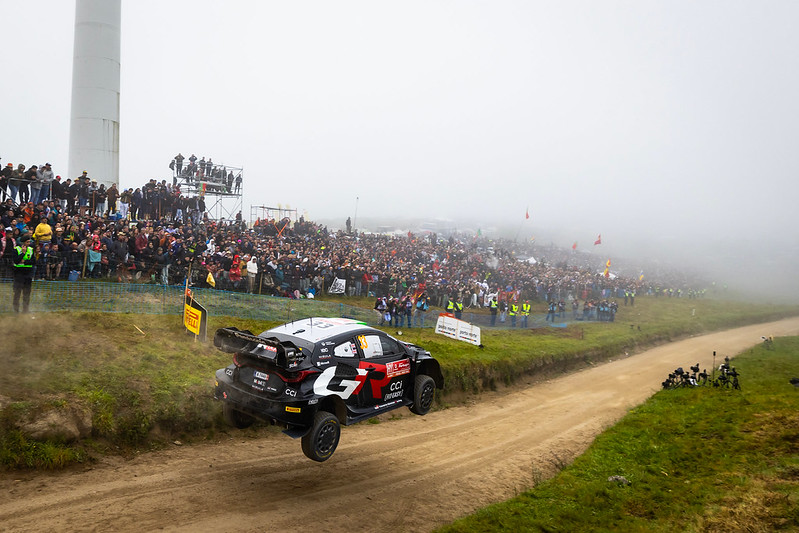 Sébastien Ogier (Toyota) conquista vitória recorde no Rally de Portugal
