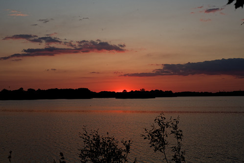 golden hour after sunset by Holger Schramm, Am kleinen Plöner See
Otus 55m, Stativsunset nature landscape landschaft sonnenuntergang
