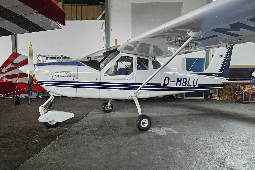D-MBLU, Tecnam P.92 Echo Super