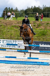 330_1233