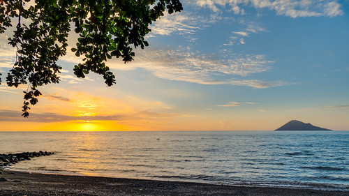 Murex Manado -  Sunset Beach
