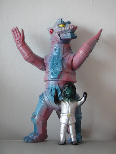 SOFUBI SOFVI SOFT VINYL TOY ソフビ ® sofubi france | by sofubi.france