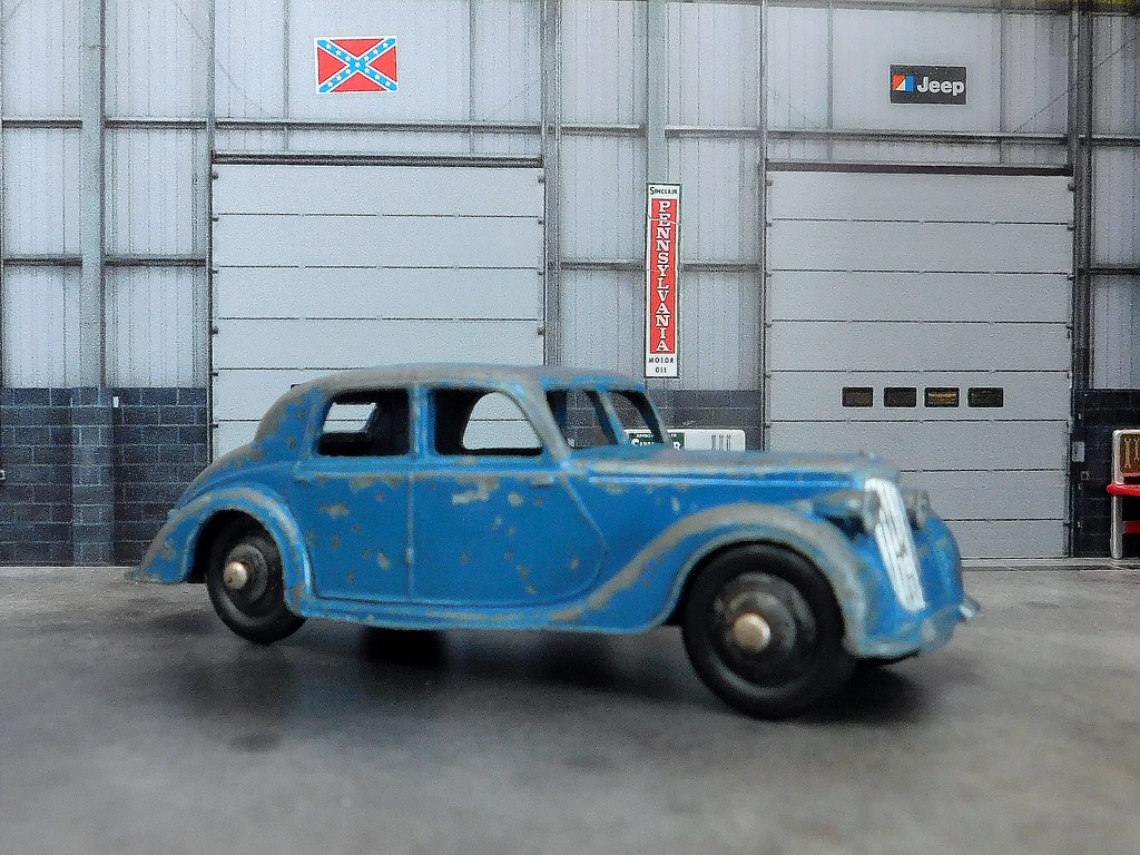 Riley RM, Dinky Toy | Dinky #40a in played with condition. I… | Flickr