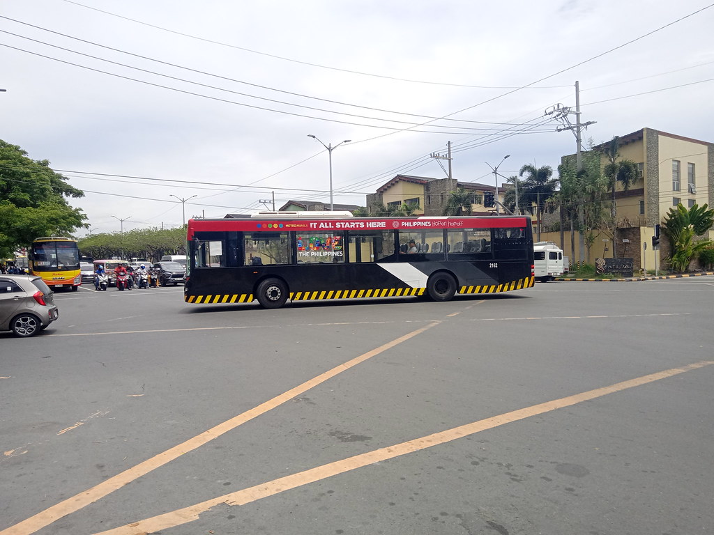 UBE Express 2162 | KuLeT04 | Flickr