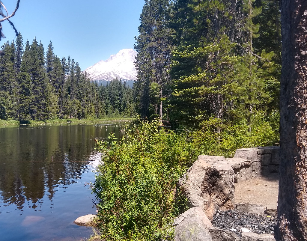 Trillium Lake Loop