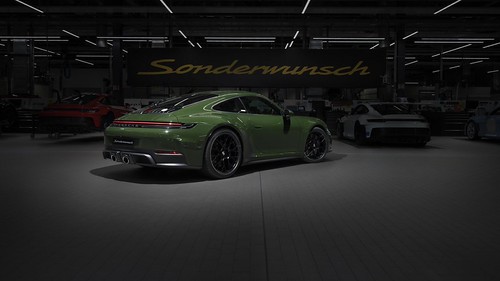 Edição Especial "911 Cuarenta Edition" celebra os 40 anos da Porsche Ibérica