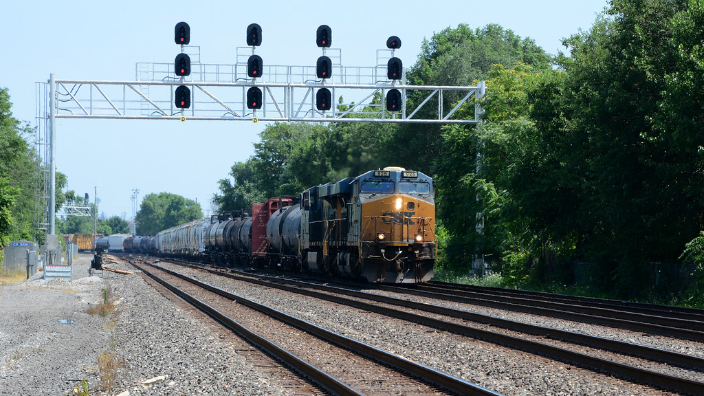 w/b CSX on NS Chicago line using trackage rights | Jim Burd | Flickr