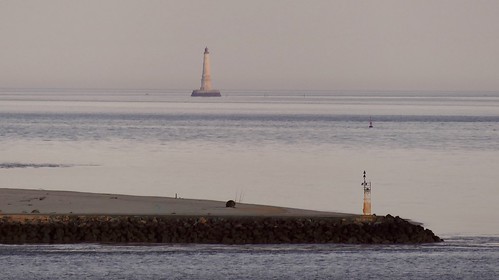 Arrival France - Le Verdon-sur-Mer by ThomaS E.S., lighthouse hafen sonnenaufgang sonnenuntergang sunset aerial landschaft landscape brücke fromabove o