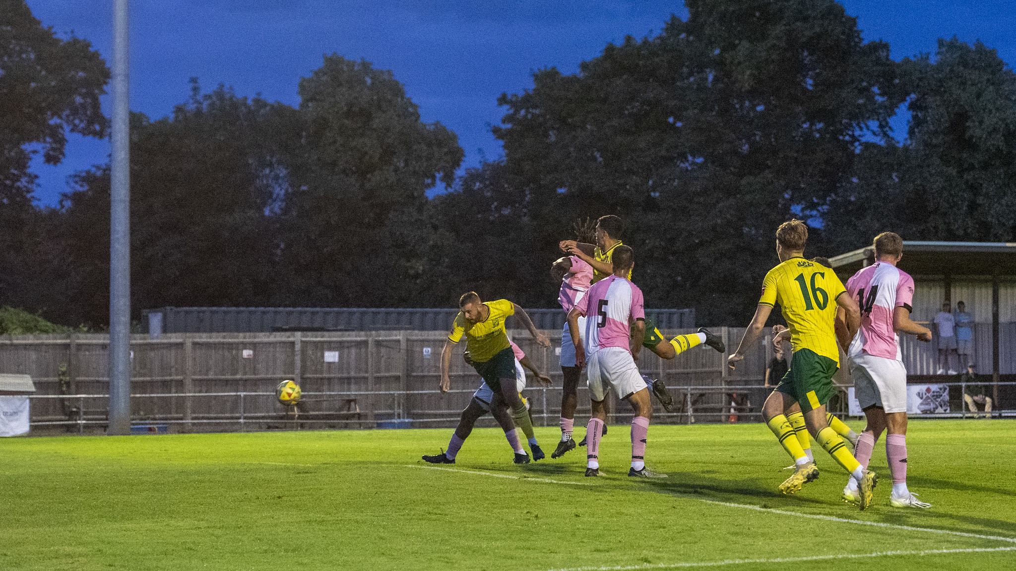 Hitchin Town 6-2 Edgware & Kingsbury