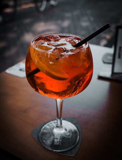 APEROL SPRITZ FOR THE APPETITE