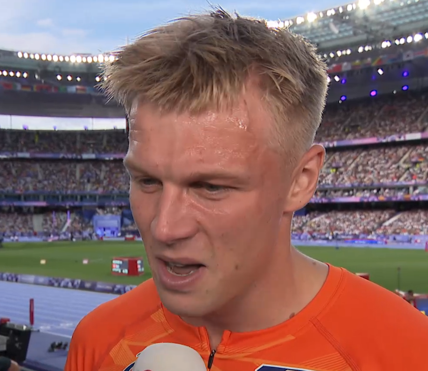 Hordeloper Smidt zesde in Diamond League-wedstrijd Qatar Hordeloper Smidt zesde in Diamond League-wedstrijd Qatar