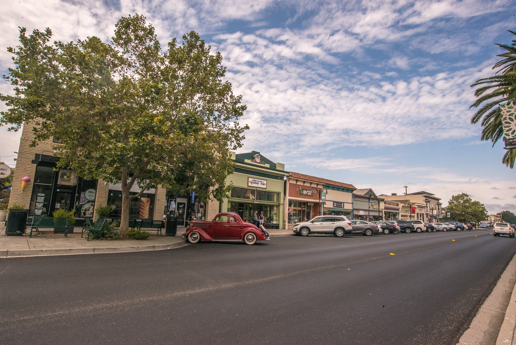 Nileses Downtown Niles | Wayne Hsieh | Flickr