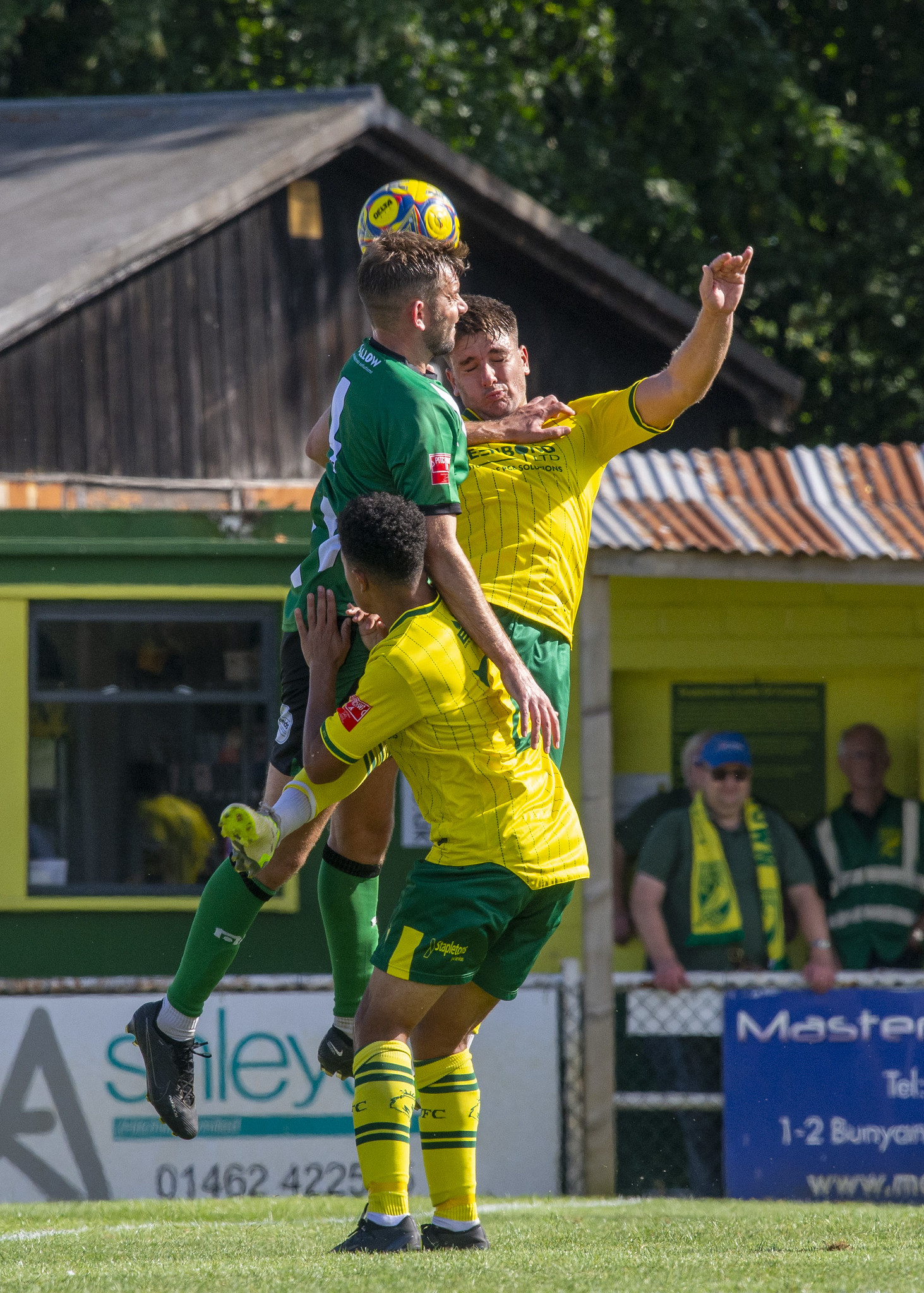 Hitchin Town 1-3 Bromsgrove Sporting