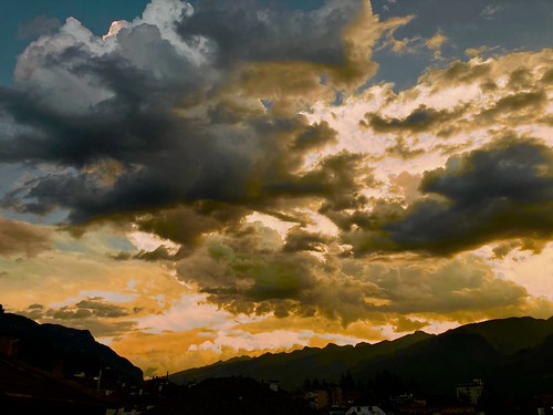 Fickle / Instabile by Giorgio Ghezzi, sky cielo cloud nuvola sunset tramonto