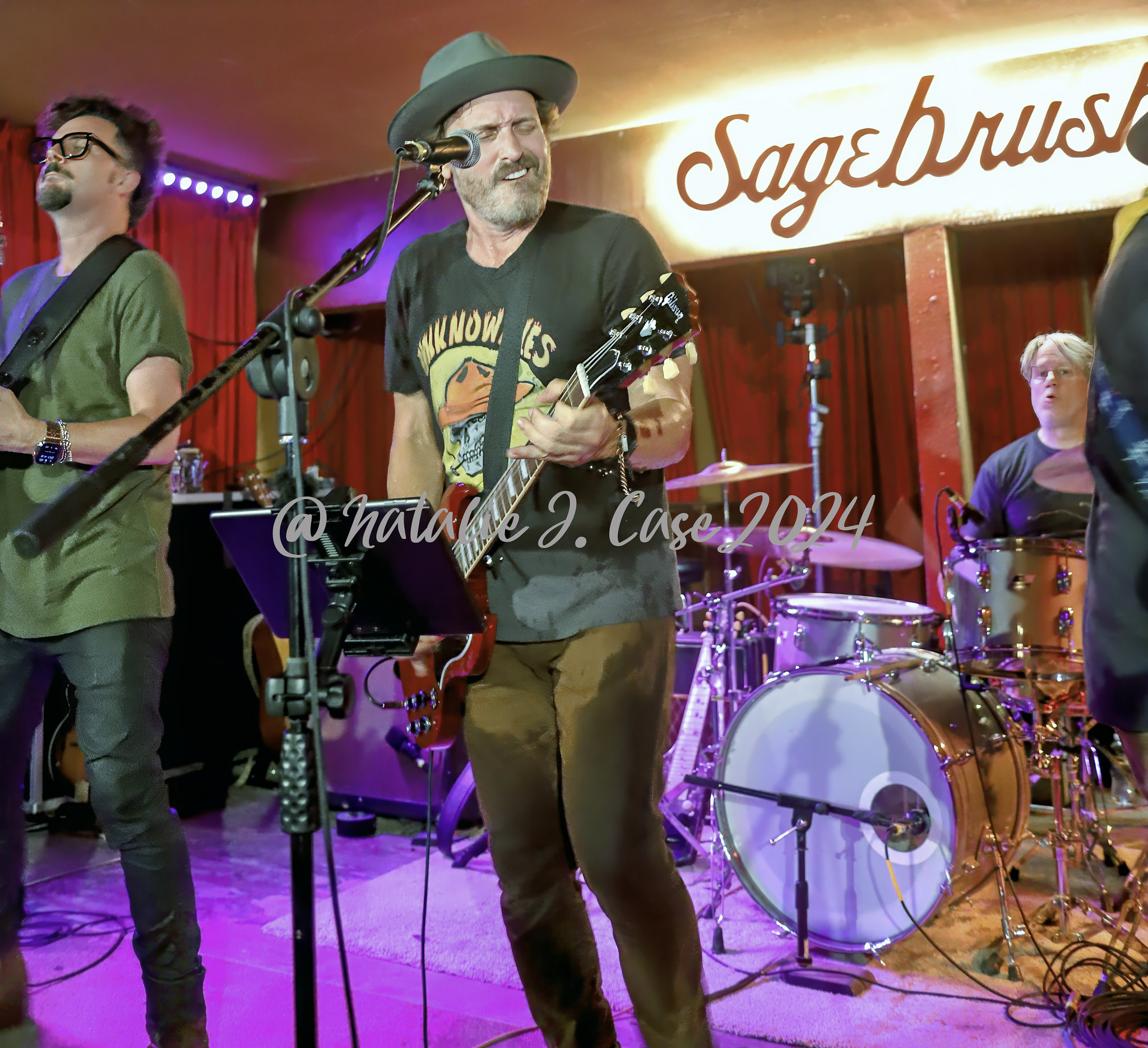 LS Sagebrush.Louden Swain at the Sagebrush 81924-108topaz