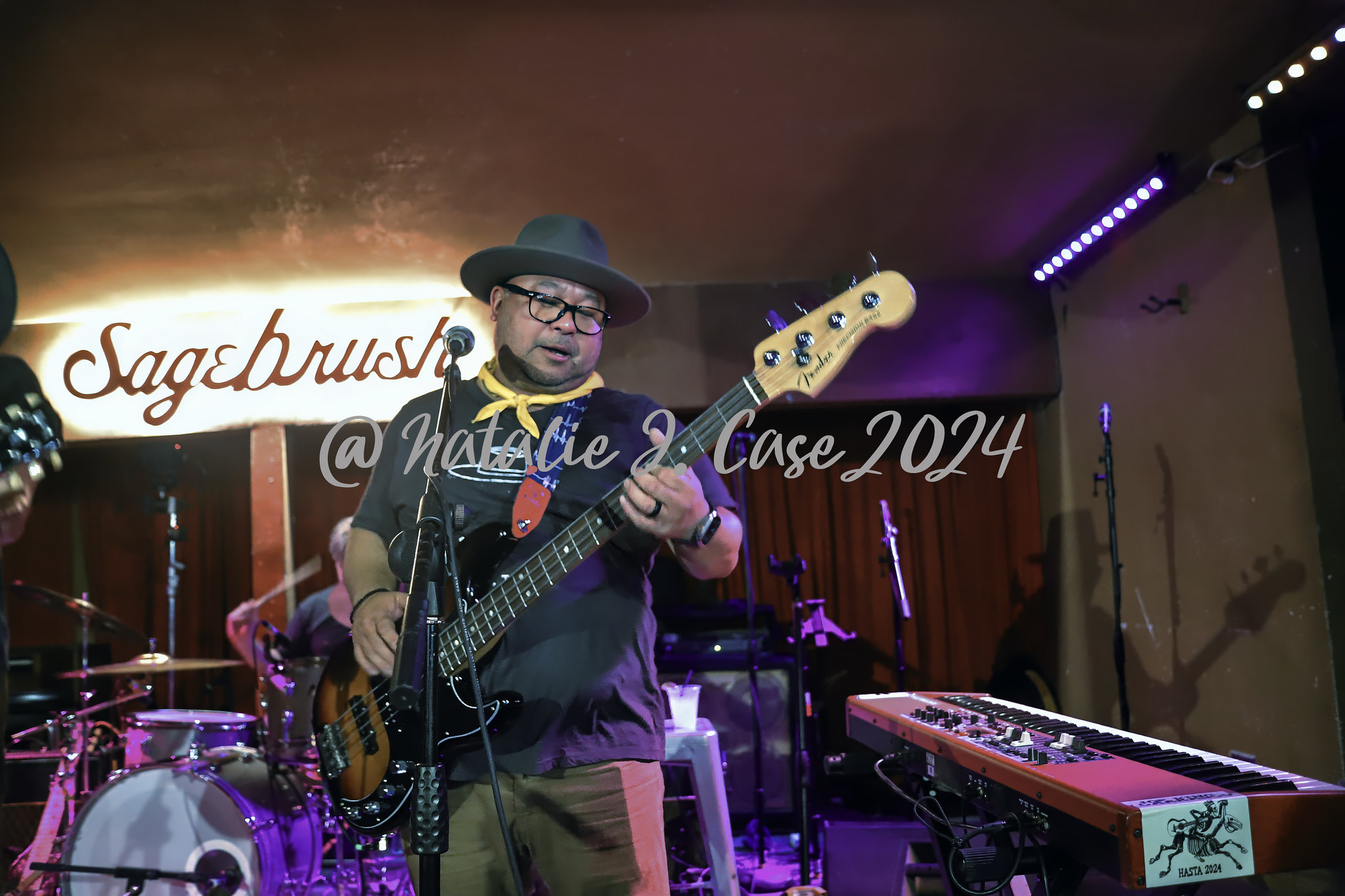 LS Sagebrush.Louden Swain at the Sagebrush 81924-104topaz