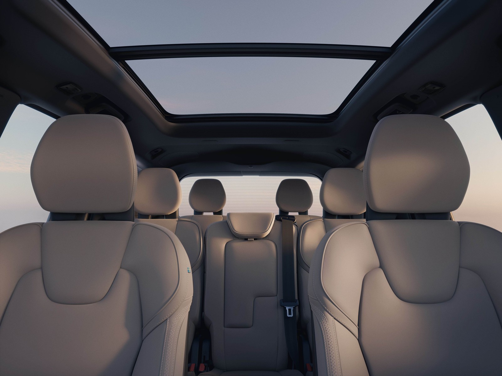Volvo XC90: Interior com sete lugares
