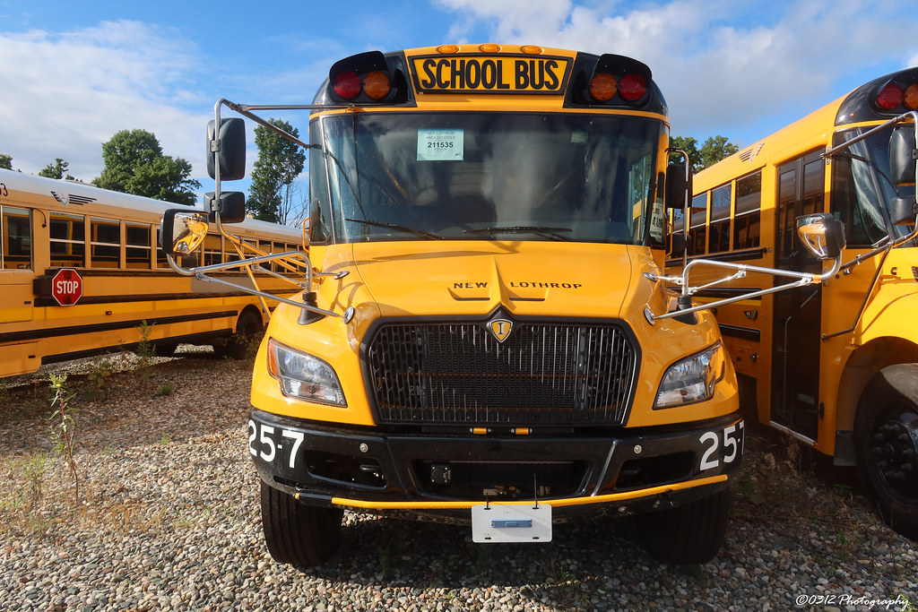 New Lothrop Area Public Schools School Bus 257 2025 I… Flickr