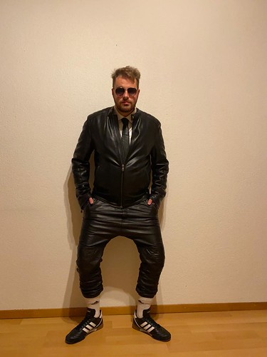 Lorentleather leathered up | by lorentleather96