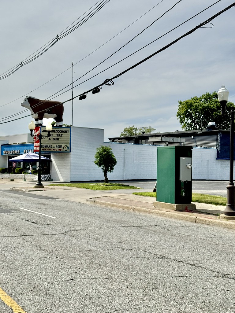 Ridge Rpad Monster Howard and Sons Quality Meats Sign, Ridge Road, Munster, I… | Flickr
