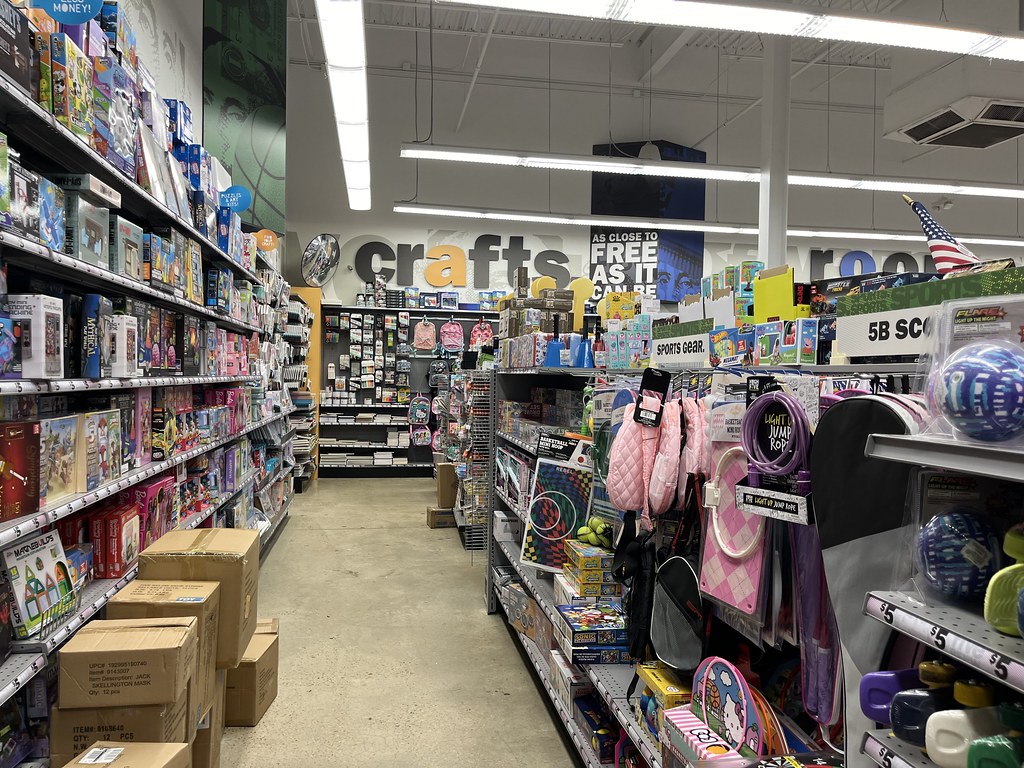 Five Below interior | Five Below #278 4485-B1 Virginia Beach… | Flickr
