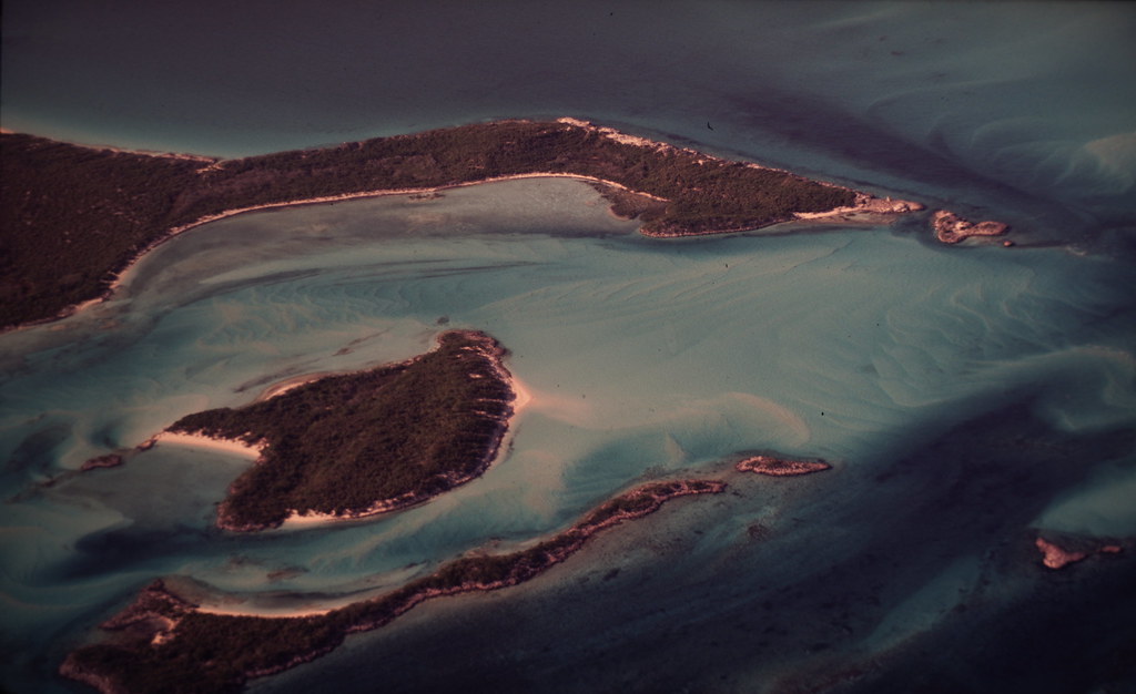 7r302351-islands-in-the-stream-long-island-bahamas-1977-e-flickr