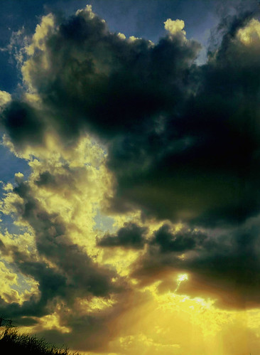 No Day at the Beach by rvw1979, Storm was blowing in at the end of the dayclouds weather sun sunset sky fall storm dark