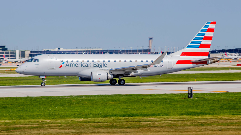 American Eagle - Embraer E175LR - N207AN KORD Chicago O´Ha… | Flickr