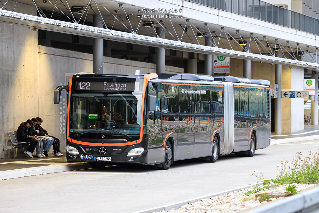 Bus 122 Flughafen Stuttgart Nach Scharnhauser Park