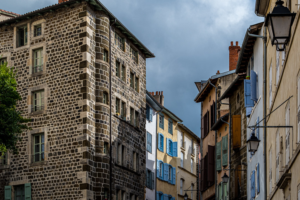 Vieilles pierres 1