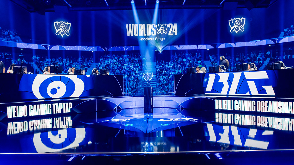 League of Legends World Championship 2024 - Semi Finals Day 1